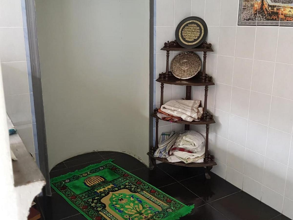 Embe Pitoe Syariah Gejayan Mitra Reddoorz Hotel Pakualaman Ngoại thất bức ảnh